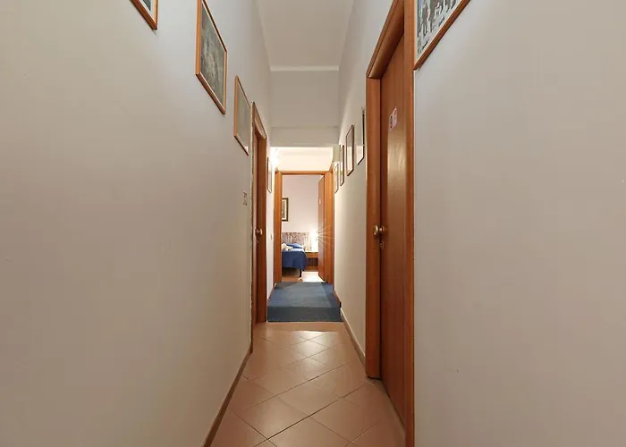 Casa Ros Via Ostiense 73 Гостевой дом 3*